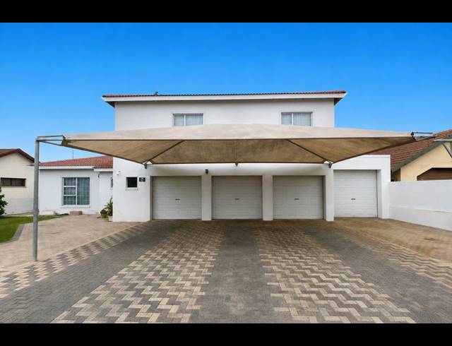 5 BEDROOM HOUSE FOR SALE IN PORT OWEN